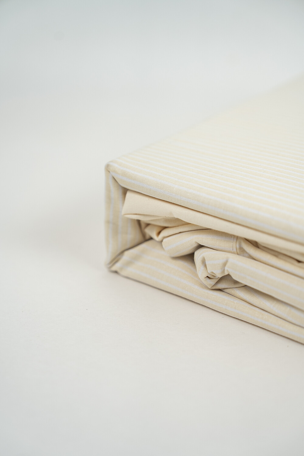 Sábanas 2 Plazas Queen 144 Hilos Stripes Crema