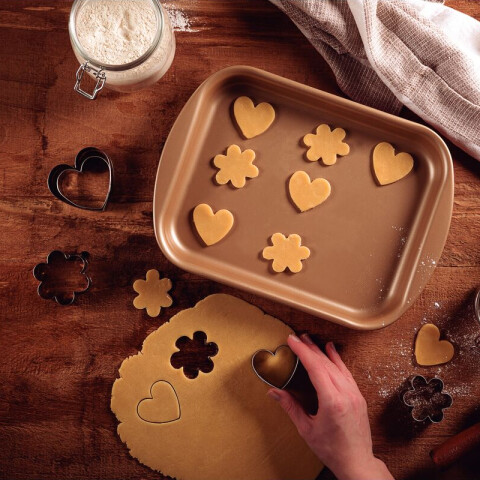 Fuente rectangular llana 34 cm. roja "BRASIL" -TRAMONTINA TR5227
