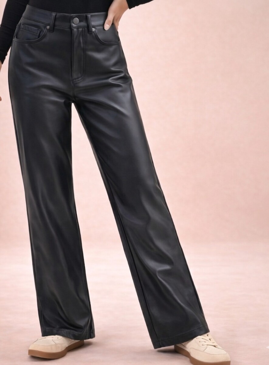 Pantalón Eco Cuero. 