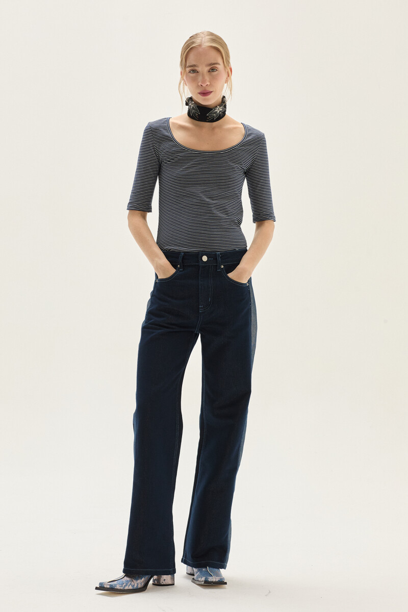 Remera Brandy - Azul Marino 