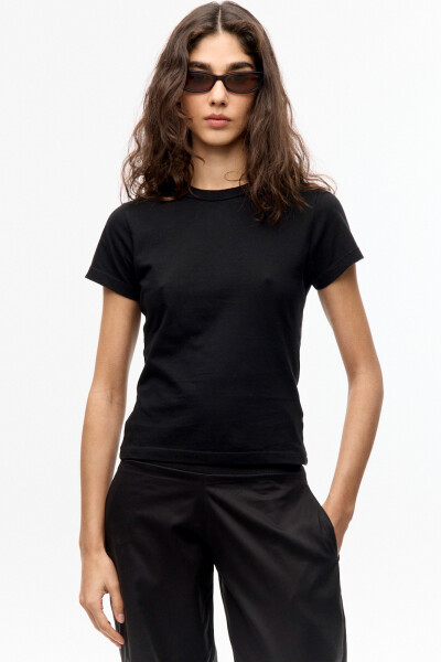 REMERA BASIC MINI Negro