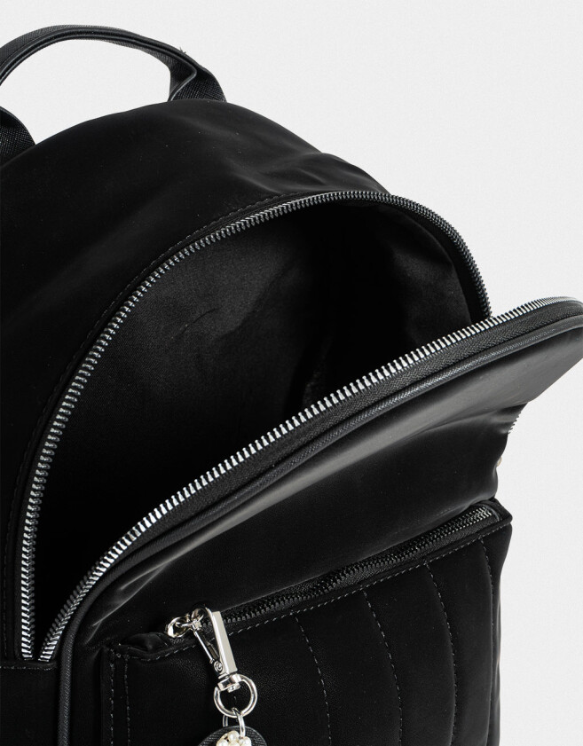 Mochilas Urbanas Romántico Mochila Con Charms - Negro