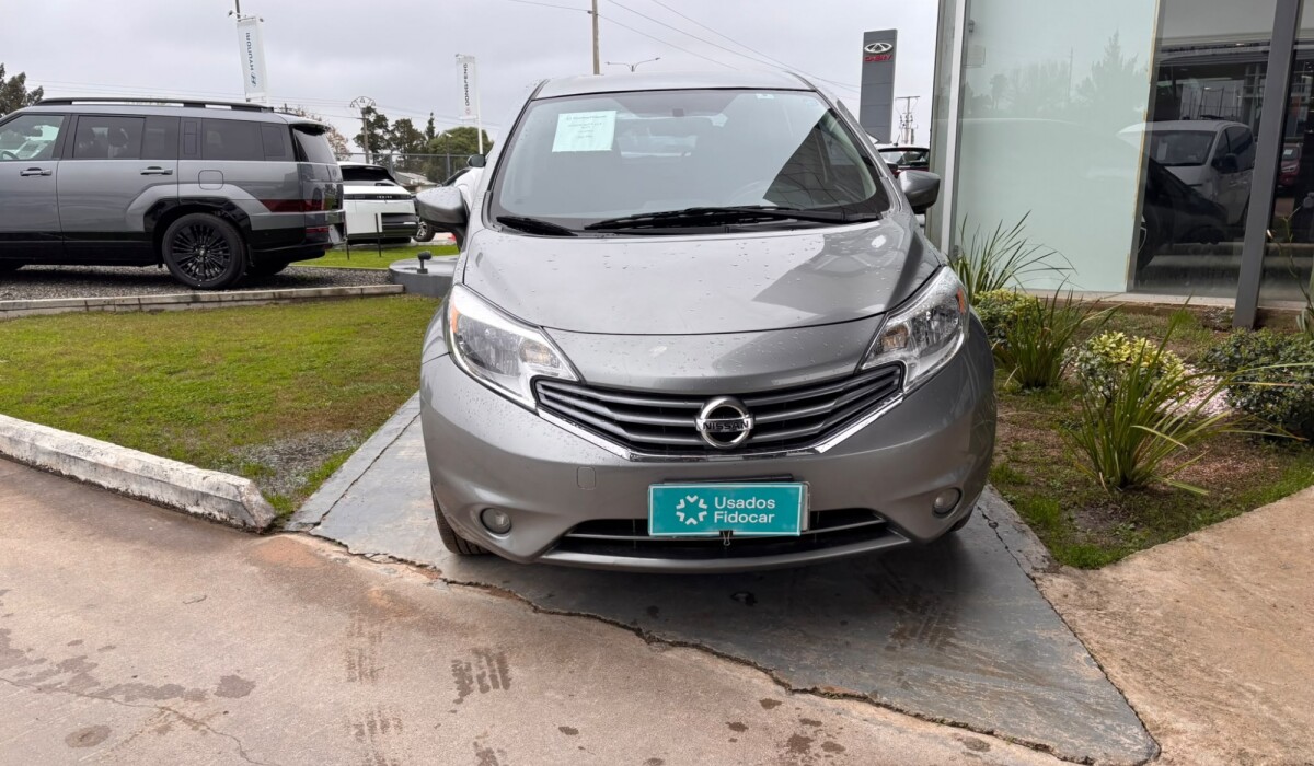 Nissan Note Advance CVT - 2015 Nissan Note Advance CVT - 2015