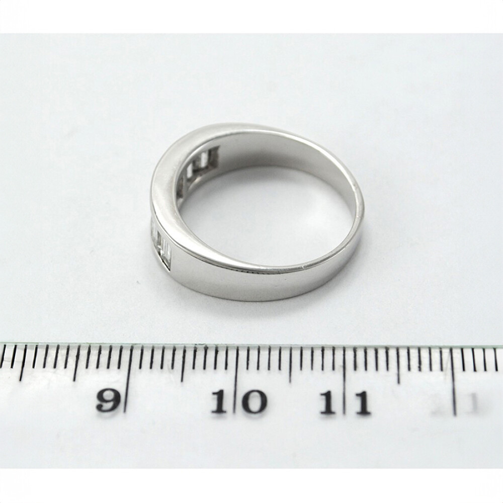Anillo Oro 18K Blanco Y 7 Brillantes Baguettes Anillo Oro 18K Blanco Y 7 Brillantes Baguettes