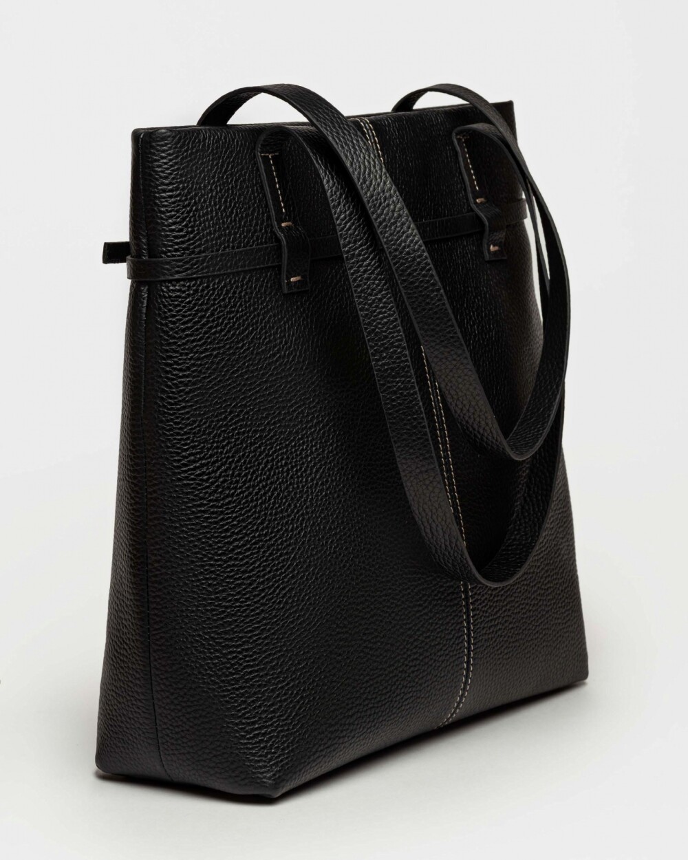 Shopper Bay en cuero graneado Negro