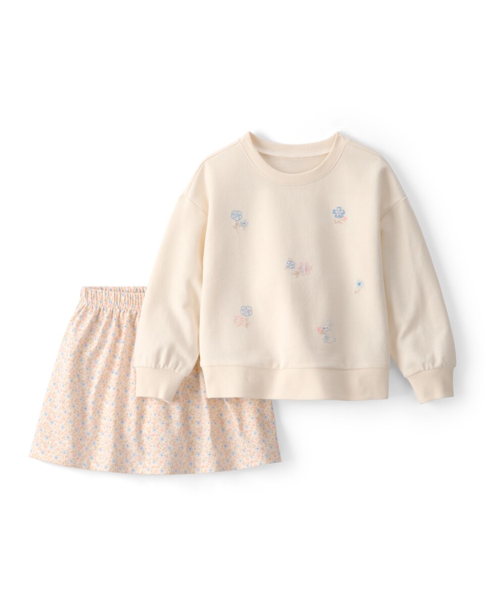 Set dos piezas de algodón, short pollera y buzo, crema, diseño pascua 