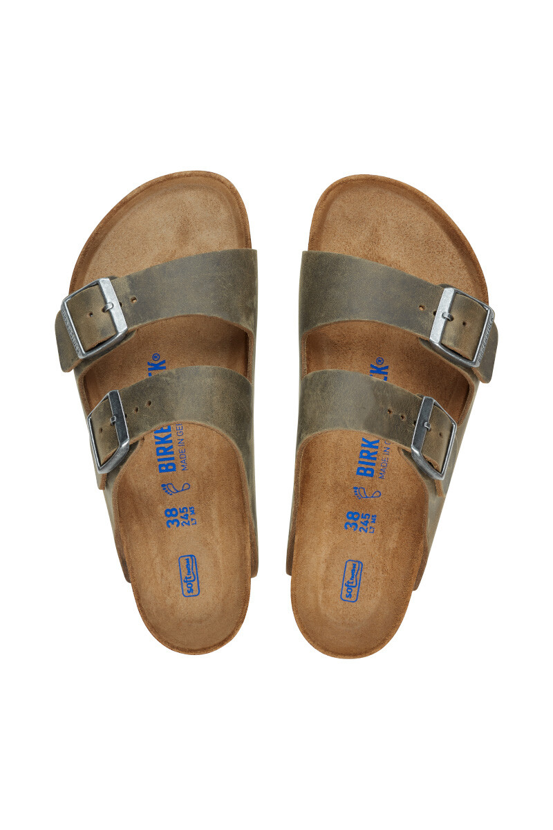 Sandalia Arizona Soft Footbed - Oiled Leather - Regular Khaki
