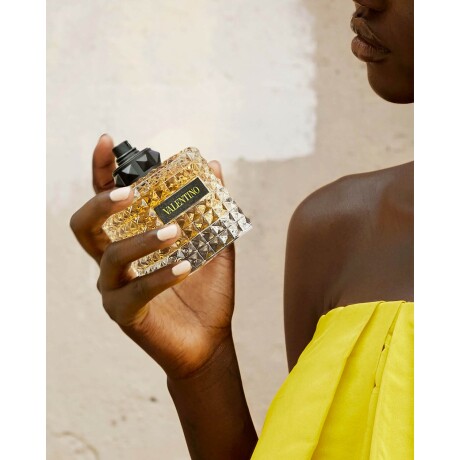 Perfume Valentino Born in Roma Donna Yellow Dream EDP 30ml Perfume Valentino Born in Roma Donna Yellow Dream EDP 30ml