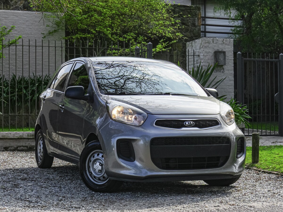 Kia Picanto EX 1.0 Extra Full 2017 EXCELENTE ESTADO! Kia Picanto EX 1.0 Extra Full 2017 EXCELENTE ESTADO!