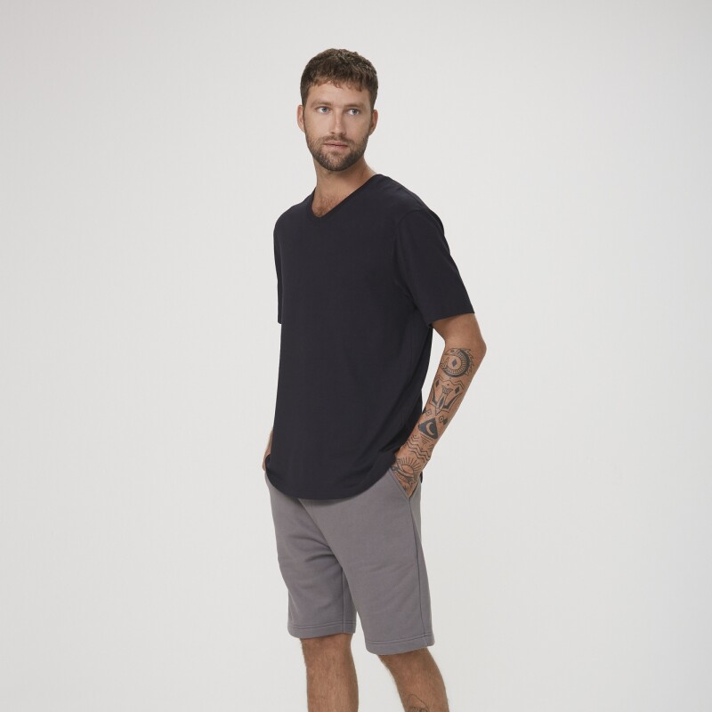 CAMISETA MM MASC PRETO ESCURO