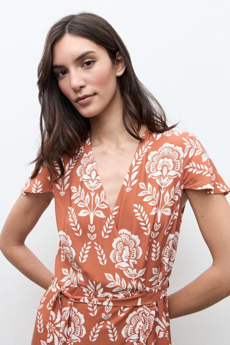 Vestido cruzado estampa Dalia lacre