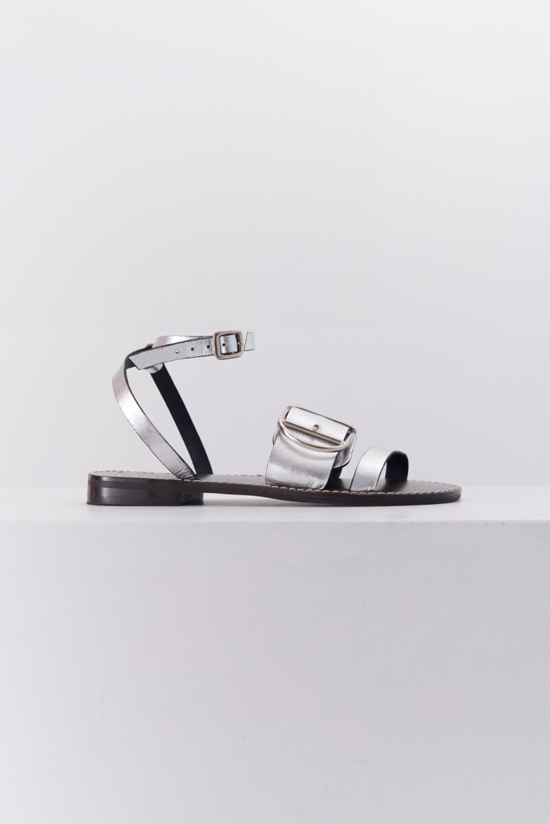 SANDALIA CUERO FLAT - PLATA 