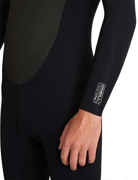 Focus 3/2mm - Full Chest Zip - Negro Focus 3/2mm - Full Chest Zip - Negro
