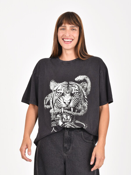 REMERA LESTE GRIS OSCUROGenérico