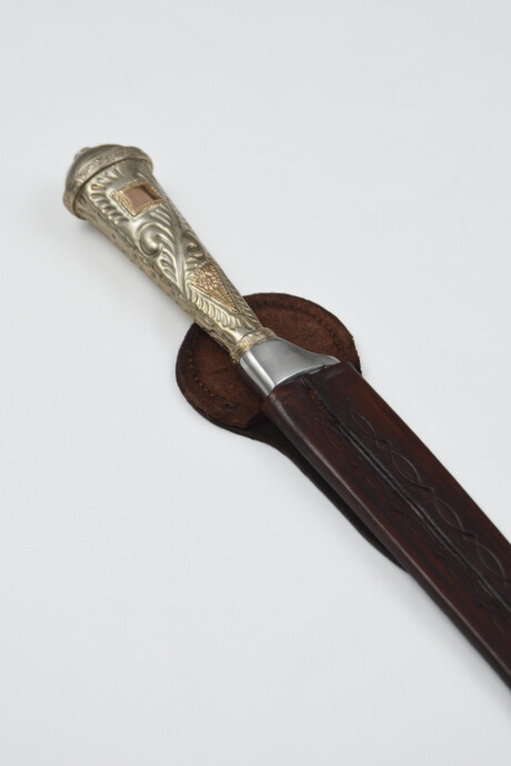 Puñal Tres Claveles Plata y Oro 13cm Puñal Tres Claveles Plata y Oro 13cm