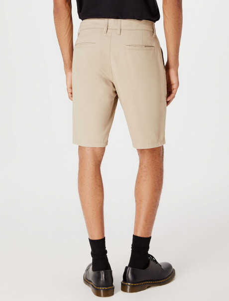 BERMUDA RECTA ESTILO CHINO EN LINO BEIGE