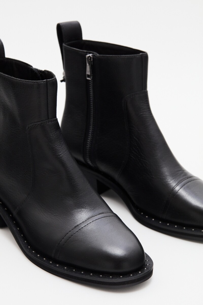 Bota Olien Negro
