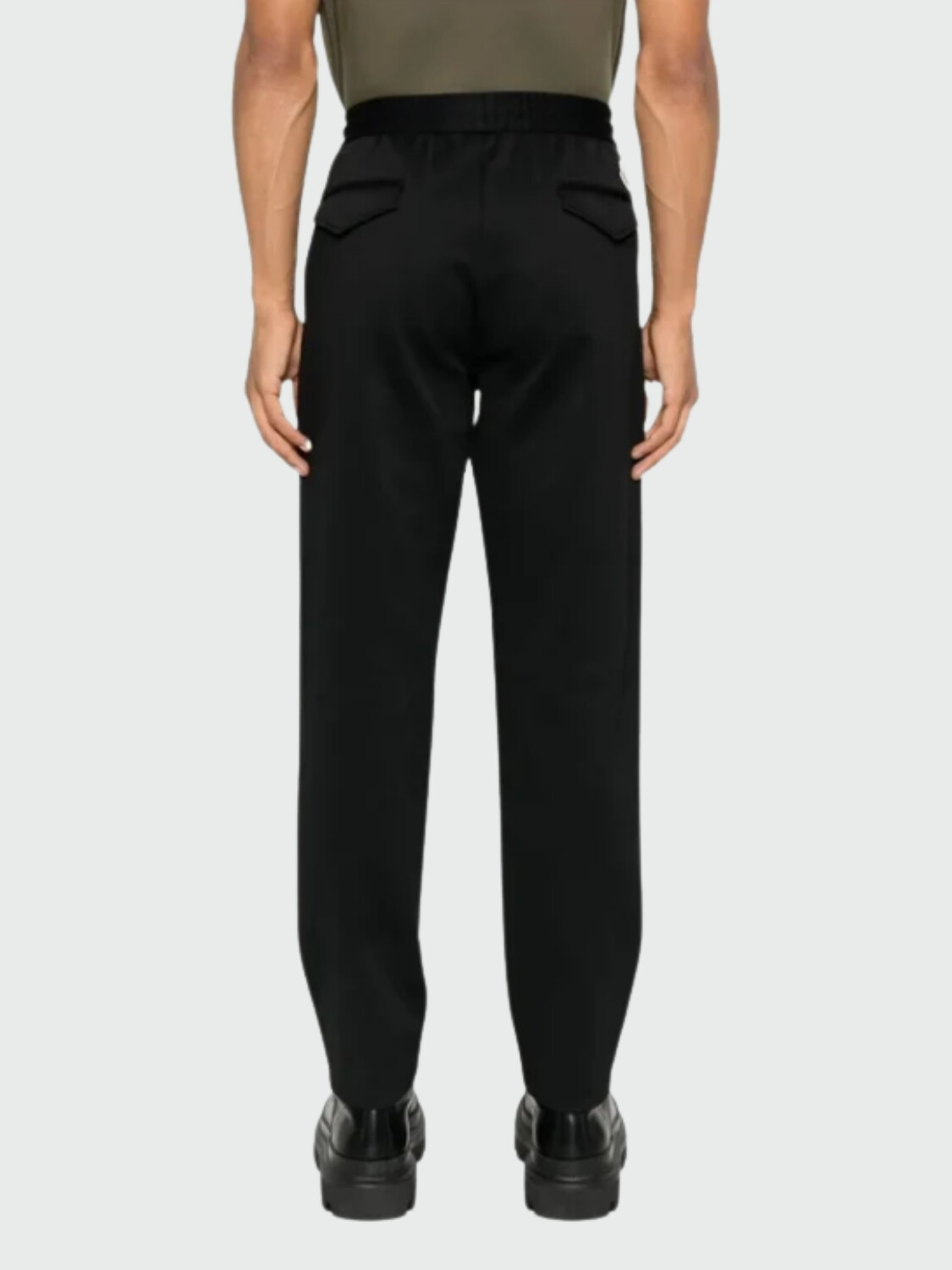 MONCLER - PANTALONES LOGO JOGGING Negro