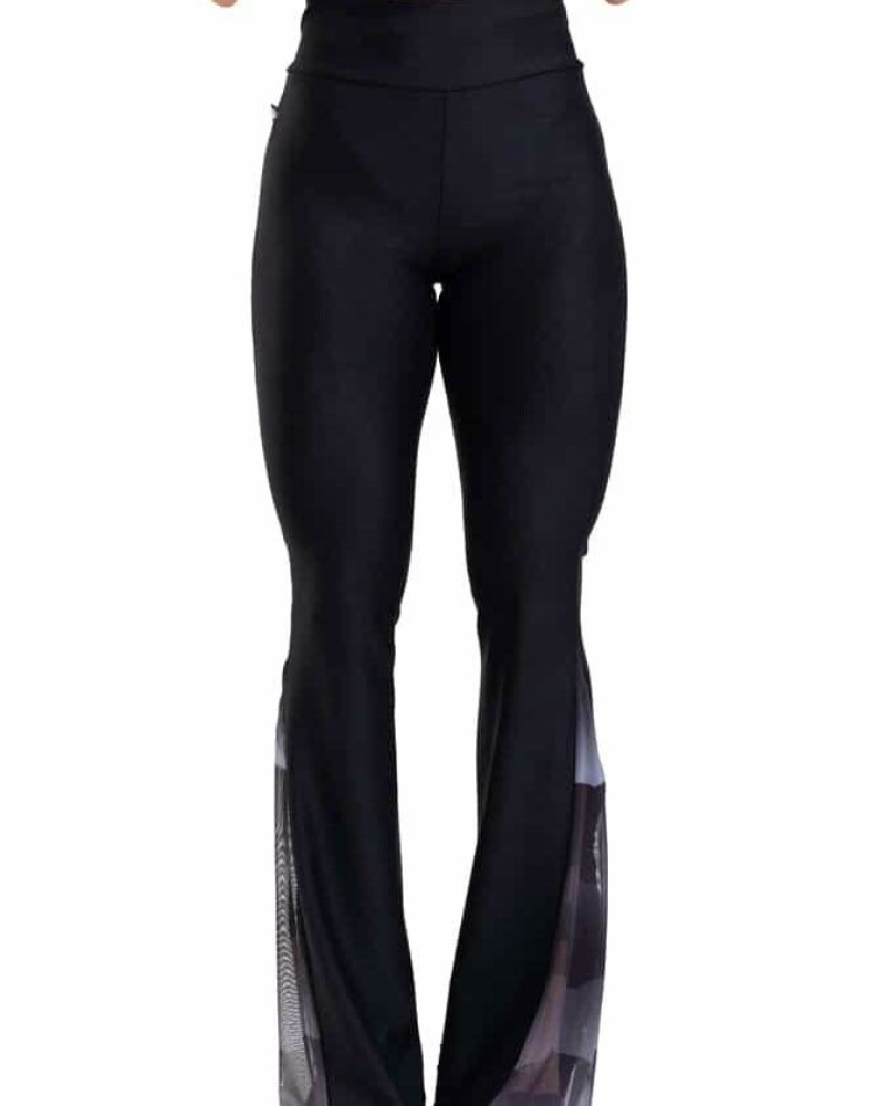 Pantalon De Color Negro By La Bellamafia U