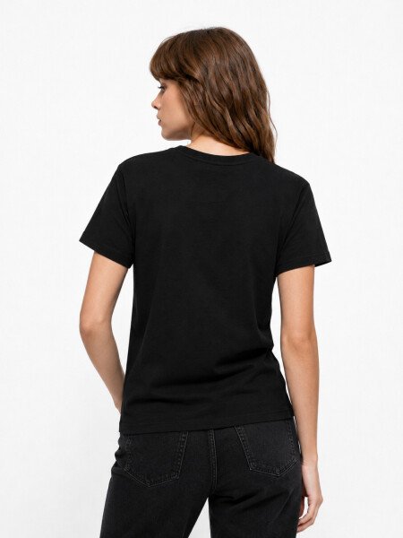 REMERA LESSA NEGRO