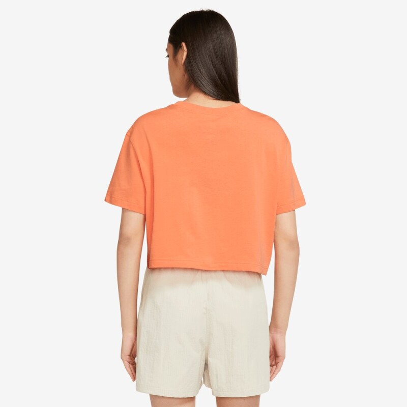 Remera Nike Tee Essential Remera Nike Tee Essential