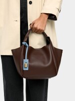 Bolso Tote Con Penduro marron