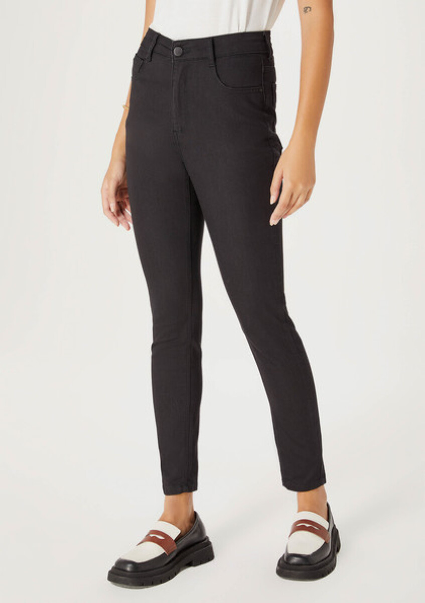 CALCA SUPER SKINNY FEM - PRETO 