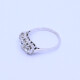 Anillo oro 18k blanco con 3 brillantes Anillo oro 18k blanco con 3 brillantes
