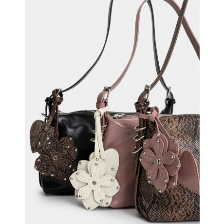 Bandolera Con Charm Negro