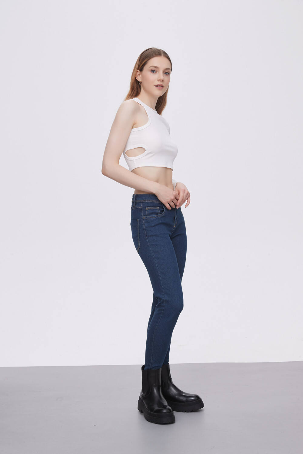 Tops Vaduz Marfil / Off White