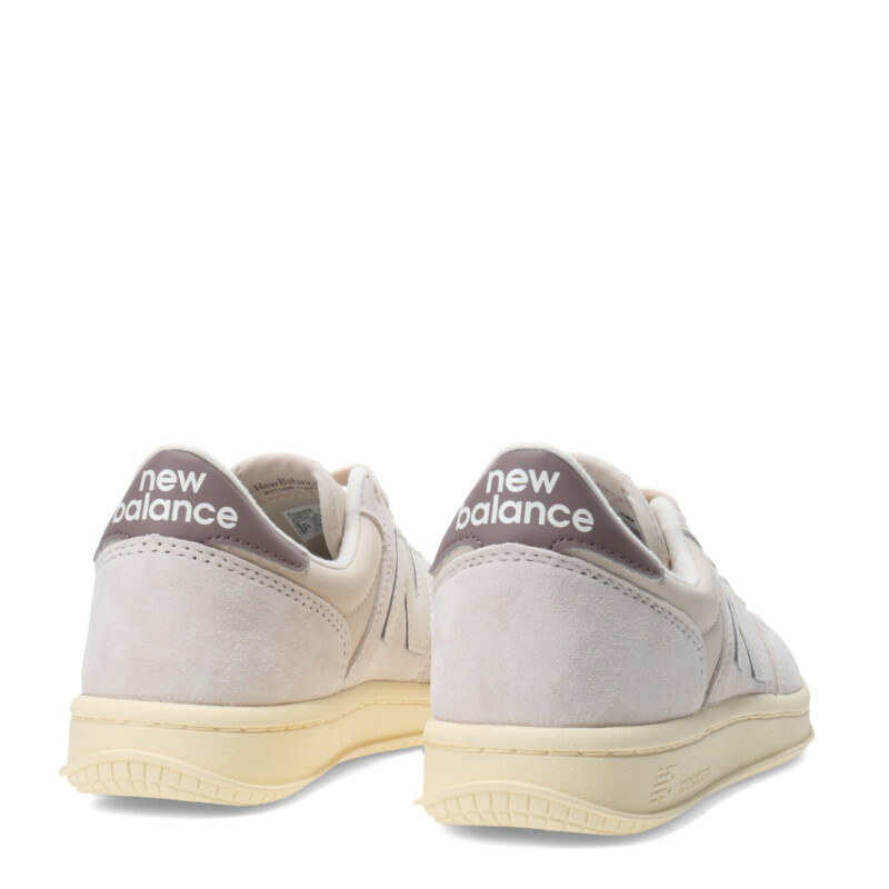Championes de Hombre New Balance Court Beige