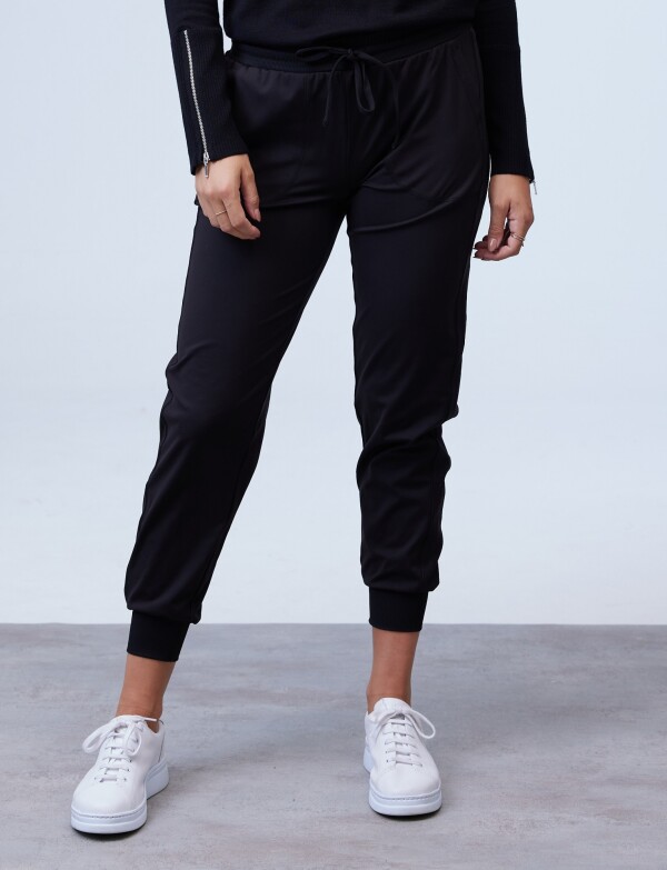 Pantalón Jogger NEGRO