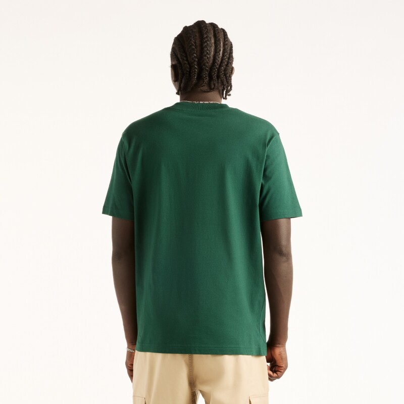 Remera New Balance de Hombre - Digitally - MT62M06CNOG GREEN