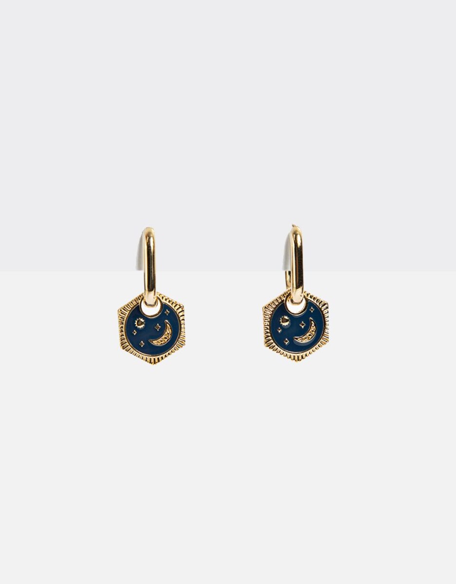 Argollas Con Dijes Místicos 