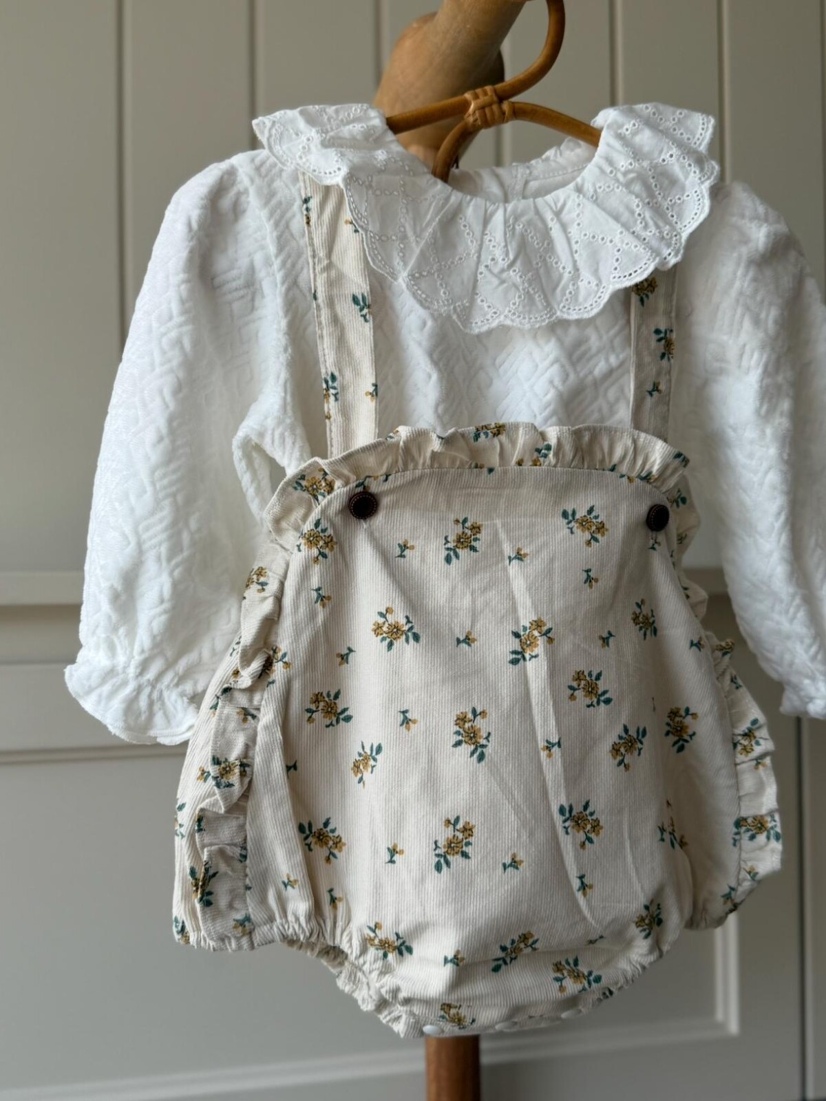 Conjunto Remera y Enterito Lea Conjunto Remera y Enterito Lea