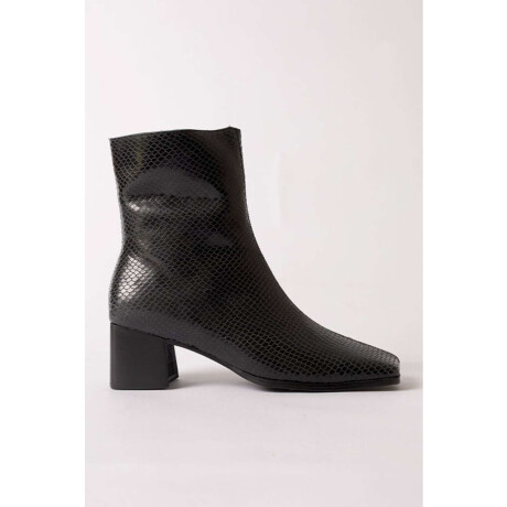 Bota Mirna Black
