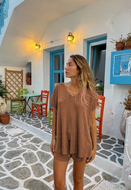 Poncho Laos SS24 Caramel