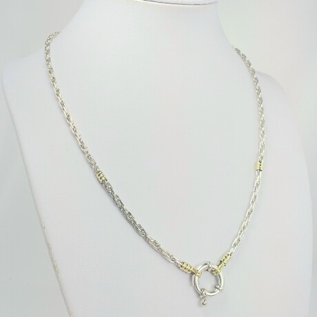 Gargantilla de plata 925 con detalles de doublé en oro 18ktes, 45 cm. Gargantilla de plata 925 con detalles de doublé en oro 18ktes, 45 cm.