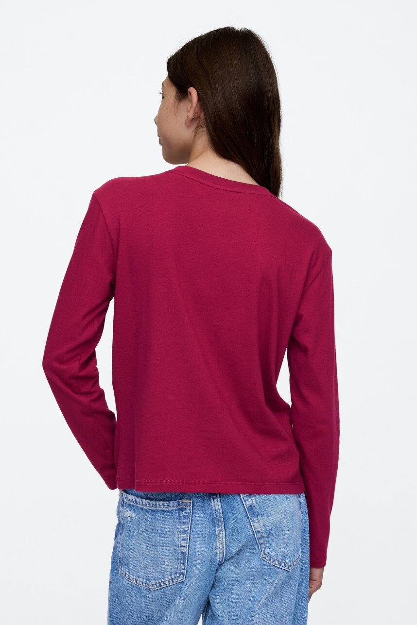 Remera Gráfico Manga Larga Niña Beet Red 19-2030 Tcx
