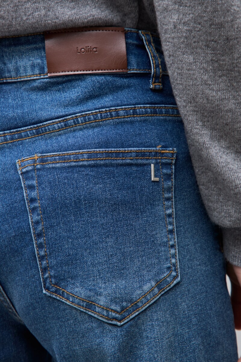 Jean flare Aria jean medio