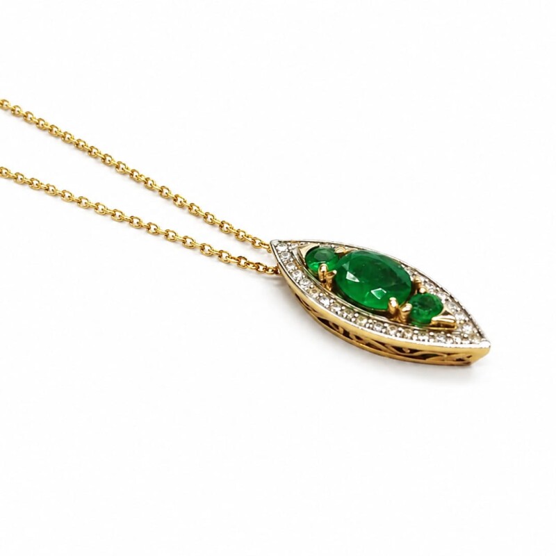 Conjunto Esmeralda y brillantes Oro 18 Kt Conjunto Esmeralda y brillantes Oro 18 Kt