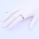 Anillo oro 18k blanco con brillantes engarce carril. Anillo oro 18k blanco con brillantes engarce carril.