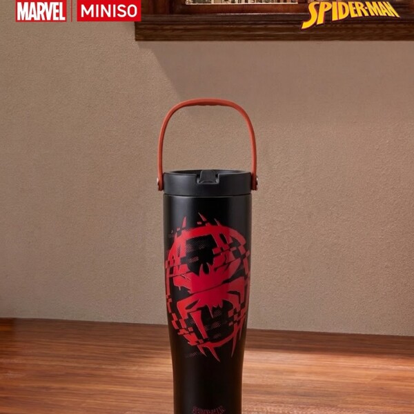 Botella térmica Spiderman 1.2lts Botella térmica Spiderman 1.2lts