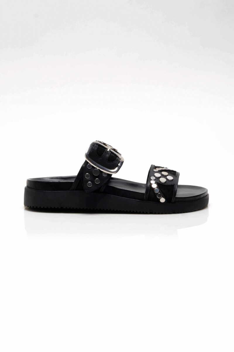 REVELRY STUDDED SANDAL Negro
