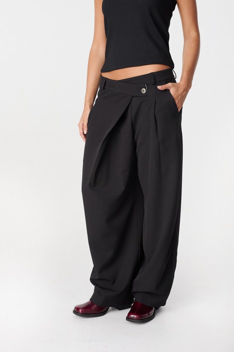 Pantalon Cruzado Negro