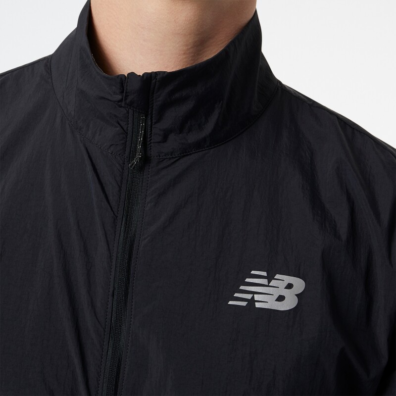 Campera New Balance de hombre - IMPACT RUN - MJ21264BK BLACK