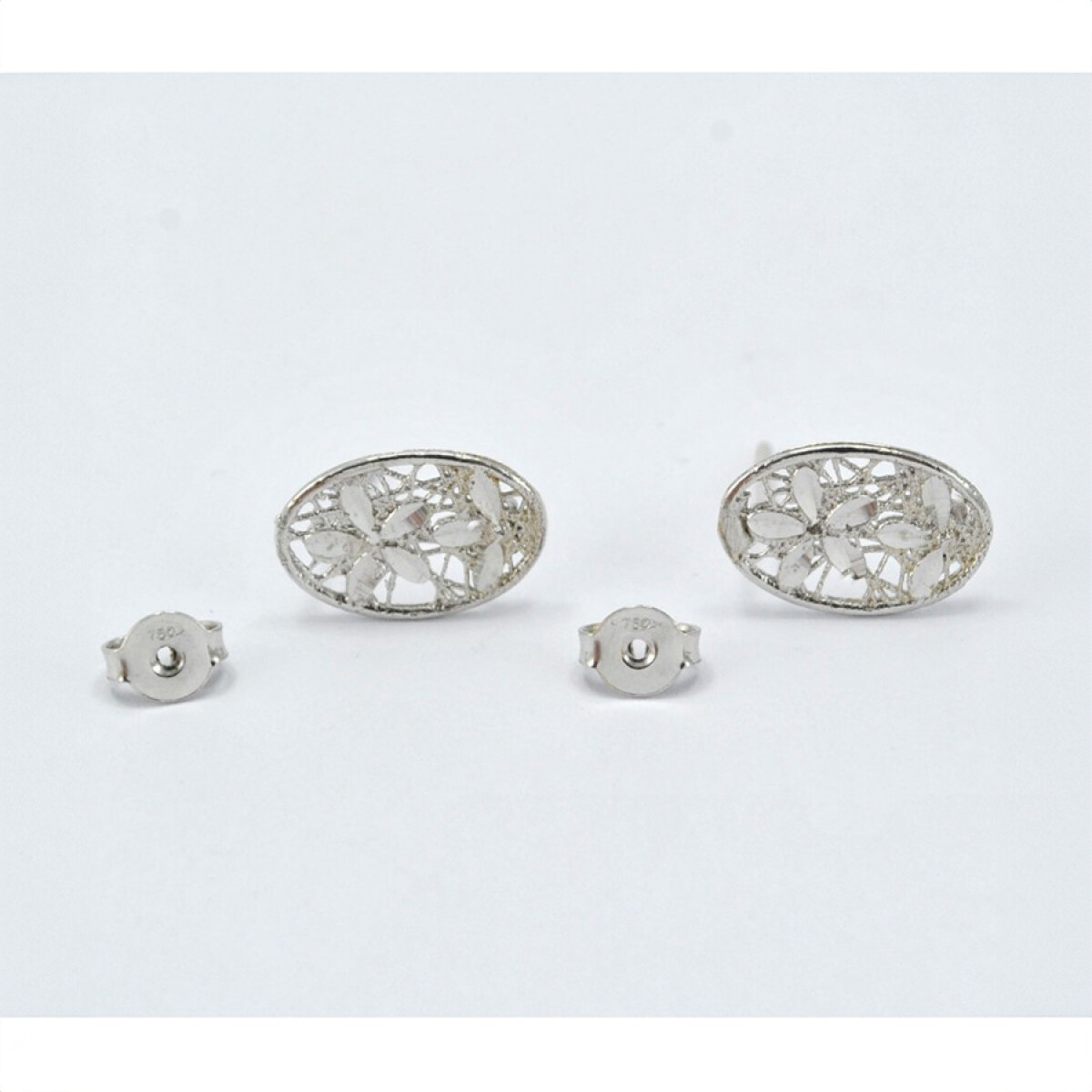 Caravanas Oro Blanco 18K Con Filigrana 