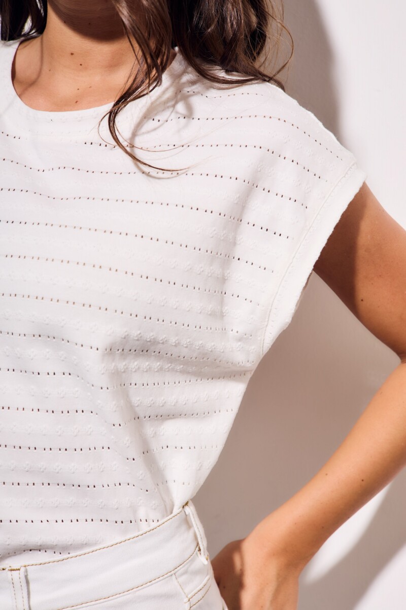 Remera M/corta Texturada Algodón Nacar