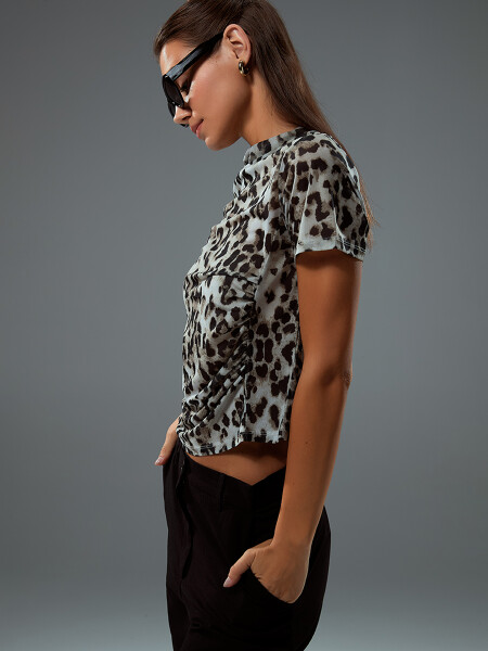 REMERA MAJO VARIANTE 1