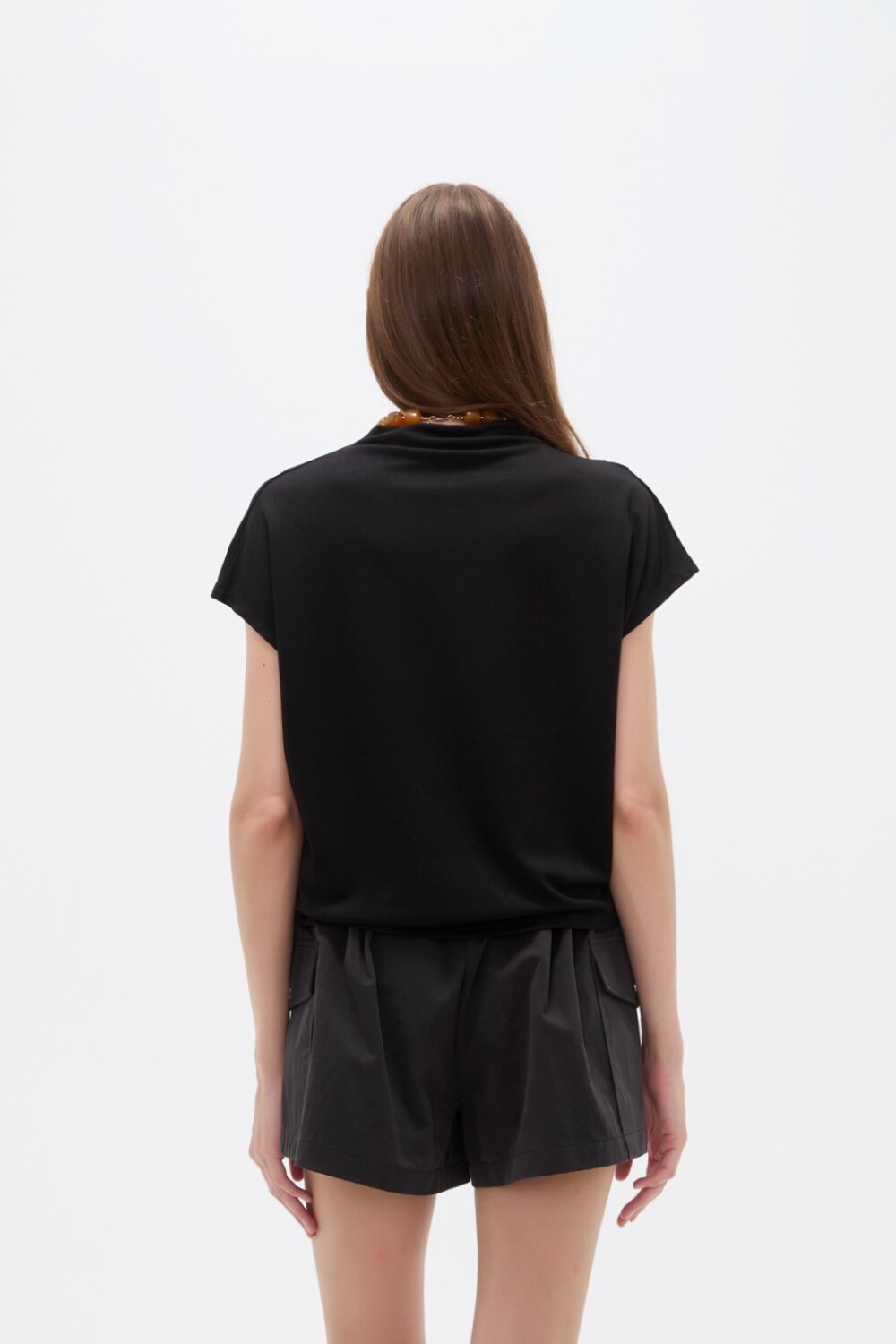 Tops Bornea Negro